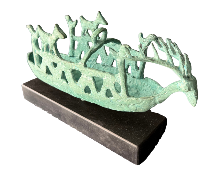 Figuras y máscaras de la Sardegna – Barca nuragica B / Bronce sobre – 30 x 14 cm – Serie abierta