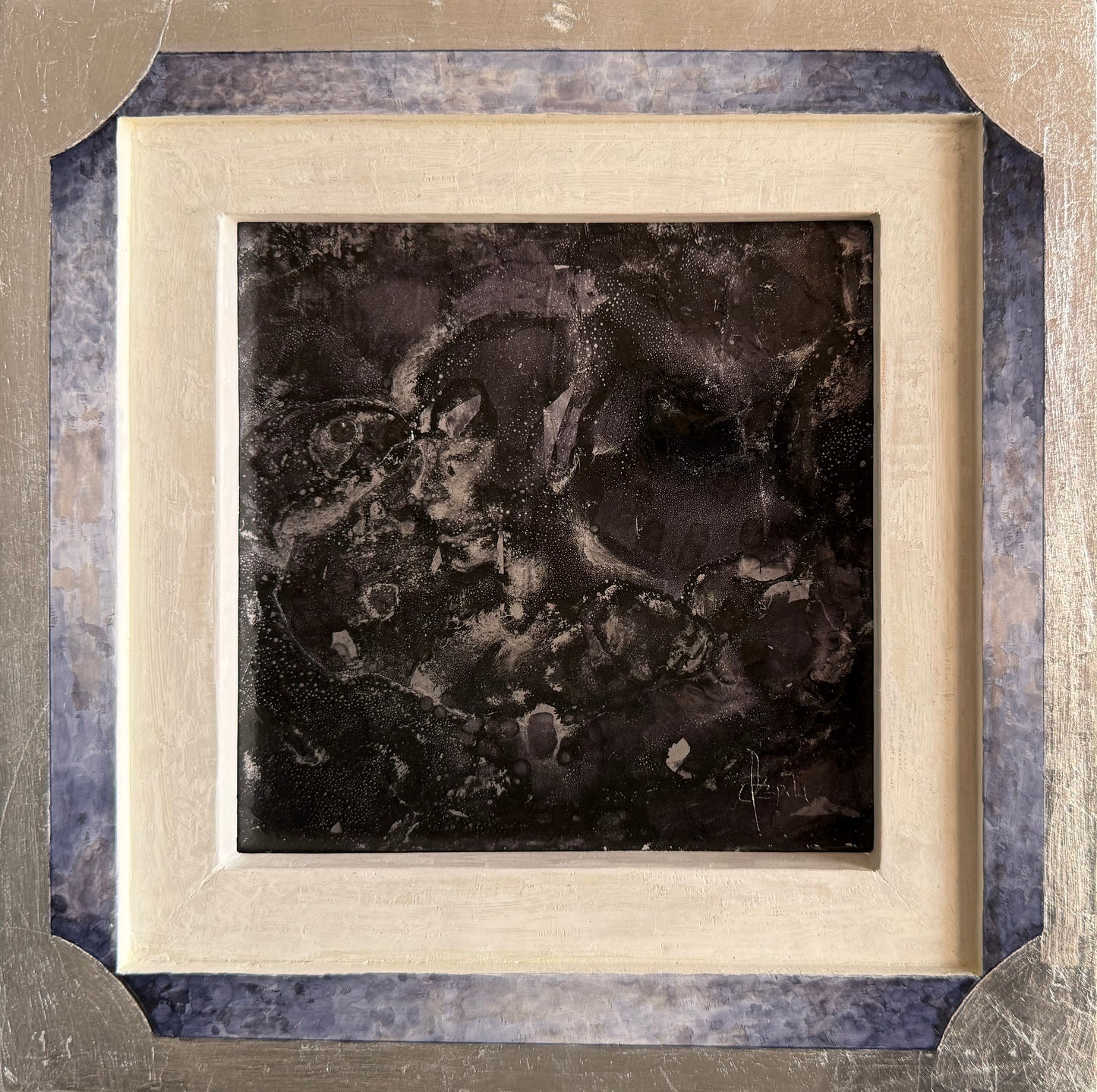 Pieza 91 - Israel Zzepda - "salamandra de mi atencion" / tinta fuego sobre aluminio - 18 x 19 cm