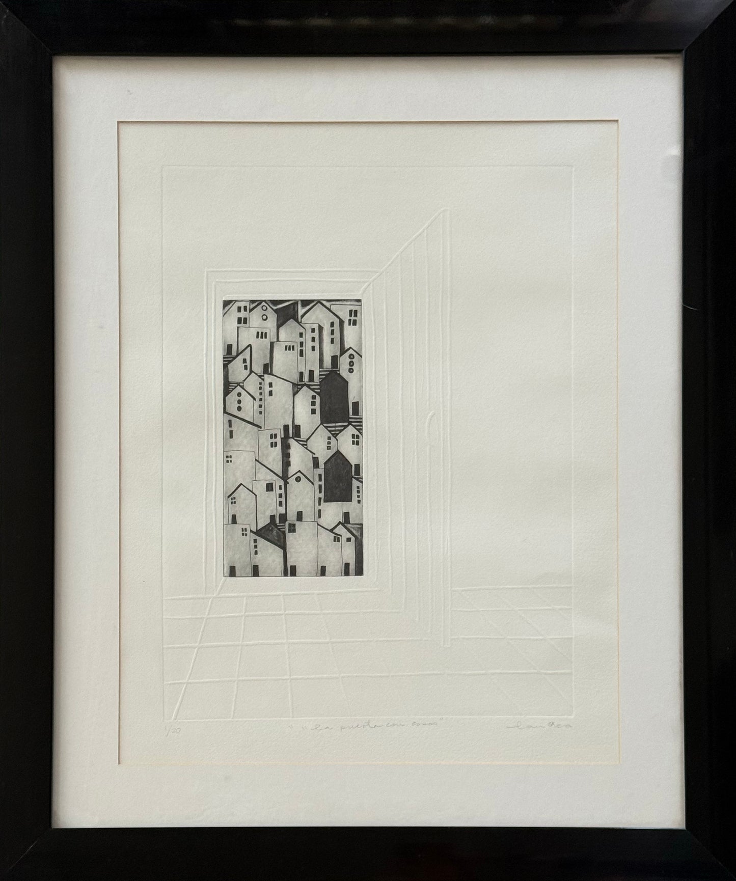 Lote 17: Laura Castellanos - Puerta con casas / Agua fuerte y gofrado a dos placas - 40 x 30 cm