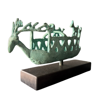 Figuras y máscaras de la Sardegna – Barca nuragica B / Bronce sobre – 30 x 14 cm – Serie abierta