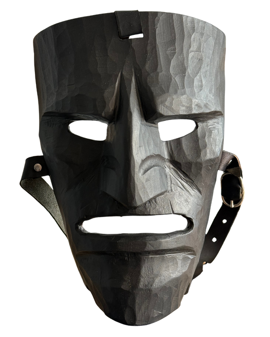 Pieza 9 - Figuras y máscaras de la Sardegna - "máscara mamutone tre" / talla en madera - 26 x 18 cm