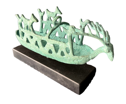 Figuras y máscaras de la Sardegna – Barca nuragica B / Bronce sobre – 30 x 14 cm – Serie abierta