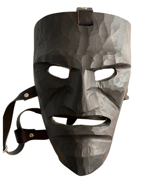 Pieza 10 - Figuras y máscaras de la Sardegna - "máscara mamutone quattro" / talla en madera - 26 x 18 cm