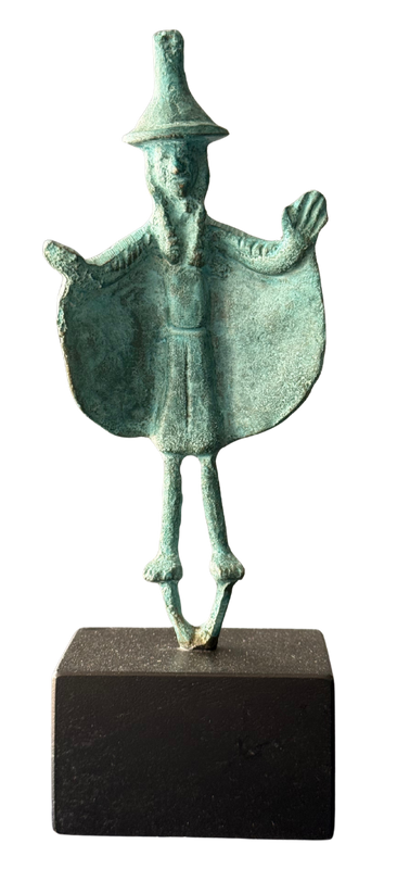 Figuras y máscaras de la Sardegna – Guerrero nuragico grande due / Bronce sobre - – 19 x 8 cm – Serie abierta
