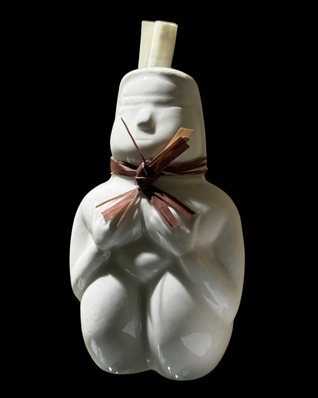 Pieza 28 - Figuras y máscaras de la Sardegna - "Dea Madre tre" / cerámica vitrata - 10 x 7 cm