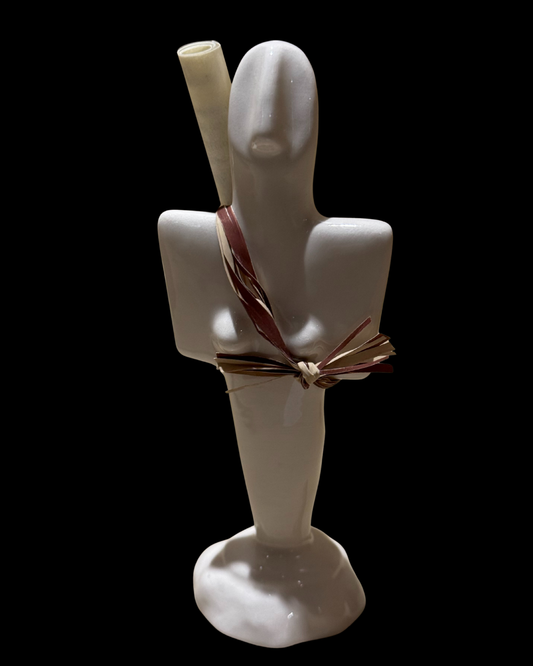 Pieza 26 - Figuras y máscaras de la Sardegna - "Dea  Madre uno" / cerámica vitrata  - 14 x 5 cm