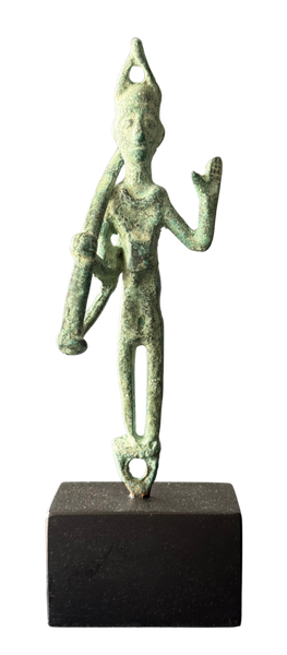 Figuras y máscaras de la Sardegna – Guerrero nuragico grande quattro / Bronce sobre - – 19 x 5 cm – Serie abierta