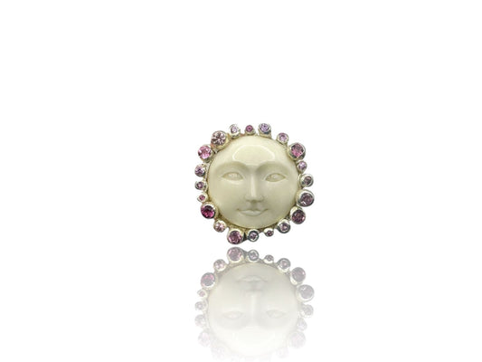 Lote 08: Alma  - Luna Serena / Plata 925 con piedras: zafiro, turmalinas, granate y hueso tallado 
 - Talla se ajusta al entregar