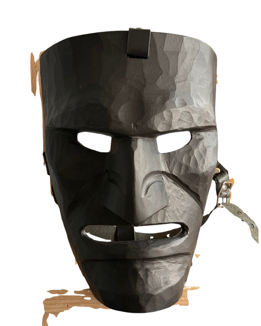 Pieza 8 - Figuras y máscaras de la Sardegna - "máscara mamutone due" / talla en madera - 22 x 14 cm