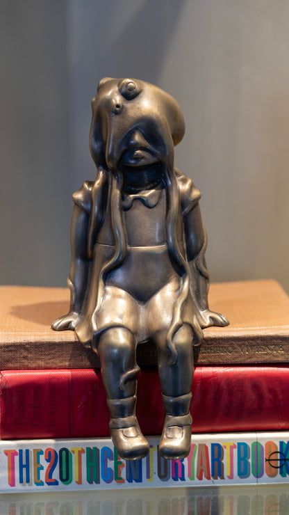 Sofia Crimen - Zona de sombras / Bronce sobre - - 4 x 8 x 3 cm