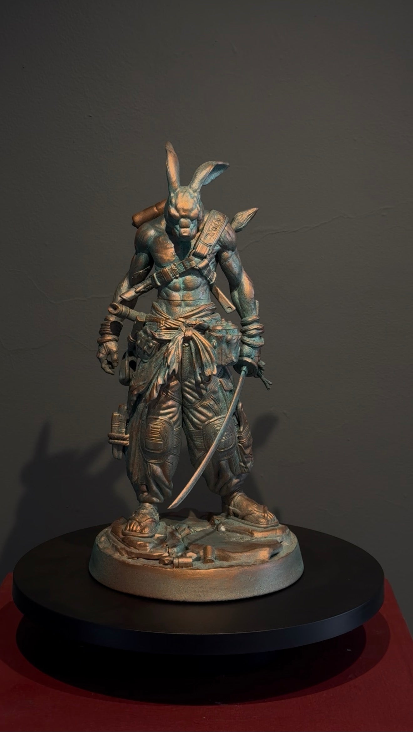 Rafael Orozco  - Ronin Rxbbit 2026 / modelado digital  sobre resina  - 35 x 18 x 15 cm