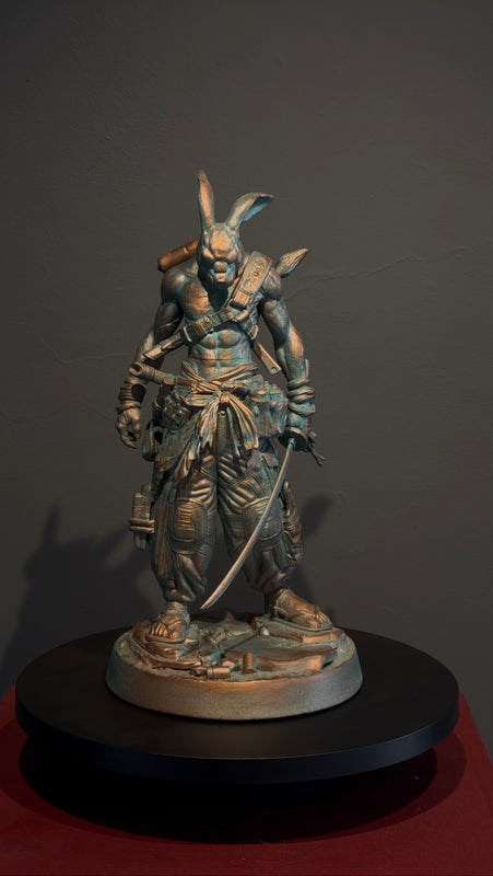 Rafael Orozco  - Ronin Rxbbit 2026 / modelado digital  sobre resina  - 35 x 18 x 15 cm