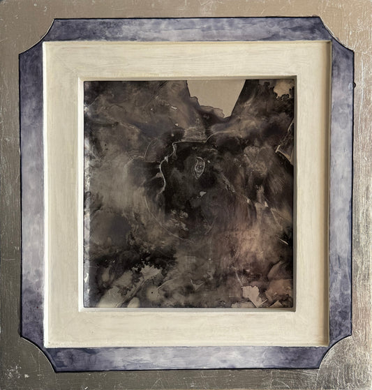 Pieza 87 - Israel Zzepda - "lo manifestado se dibuja" / tinta fuego sobre aluminio - 18 x 19 cm