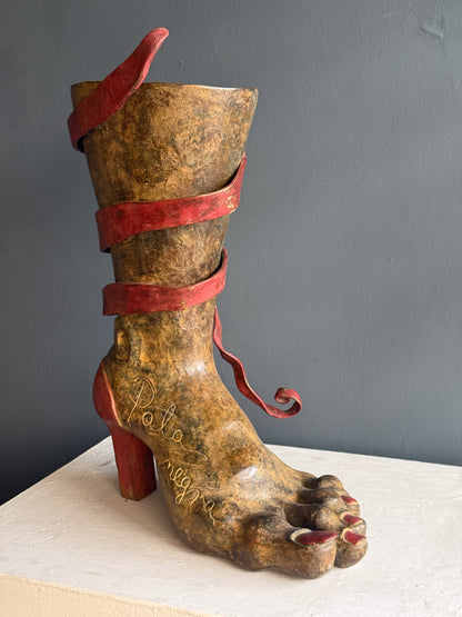 Javier Arévalo – Pata Negra / Bronce a la cera perdida sobre – 65 x 42 cm – 1/8