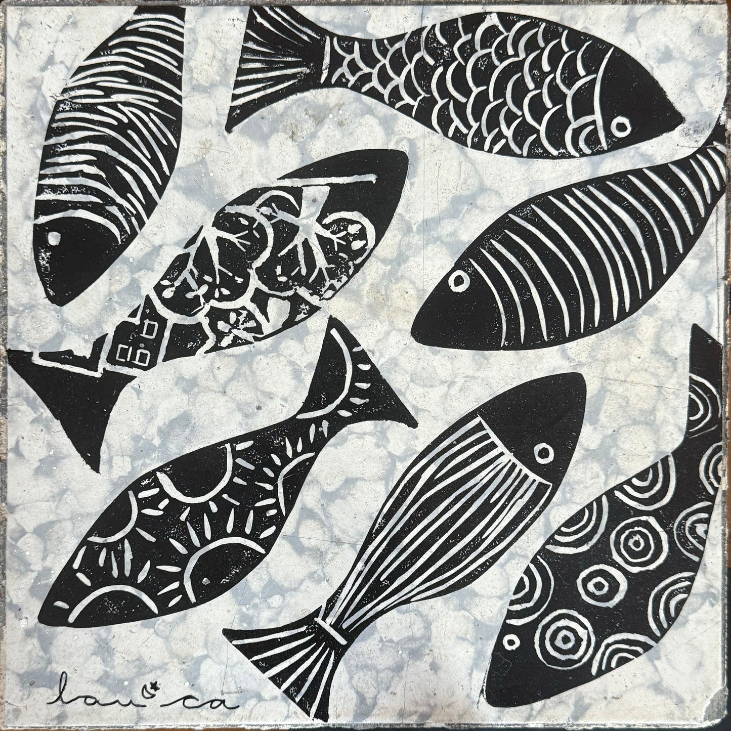 LOTE 064 / Laura Castellanos - ST / Linóleo sobre mosaico vintage histórico - 26 x 26 cm