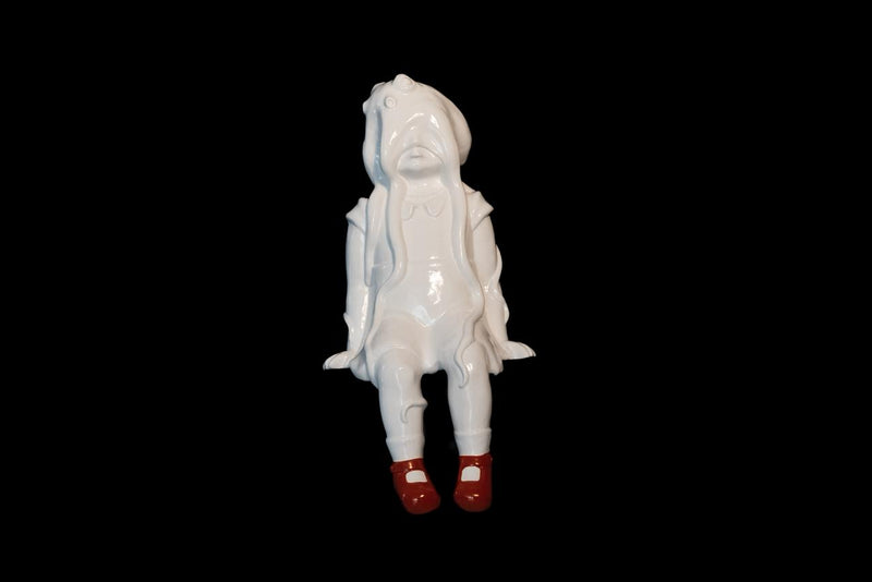 Sofía Crimen – Zona de zombras zapatito rojo / Resina acabado esmalte automotriz blanco con rojo sobre - – 7 x 20 cm – 2/7